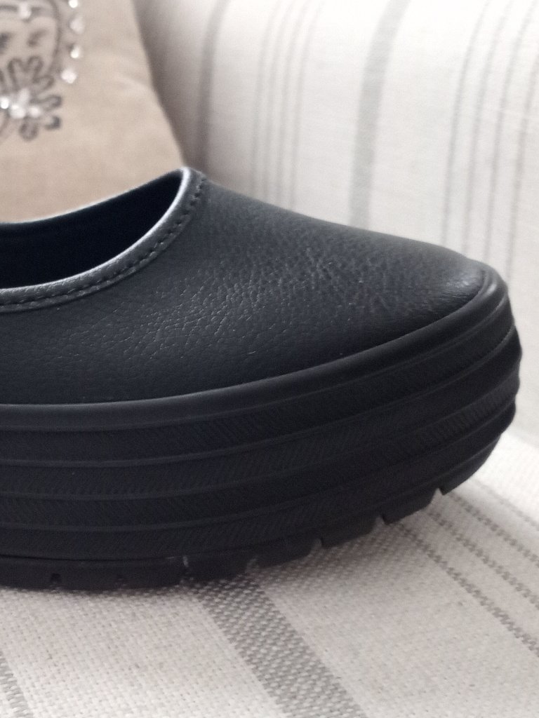 'Keds' Platform Mary Janes Size 4 New Without Box — image 2 of 8